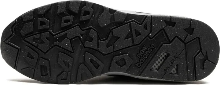 580 Low-Top Sneakers - Image 4