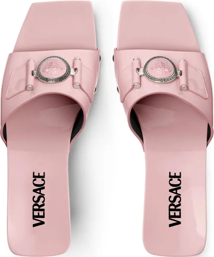 60mm Medusa-buckle patent-leather clogs - Image 4