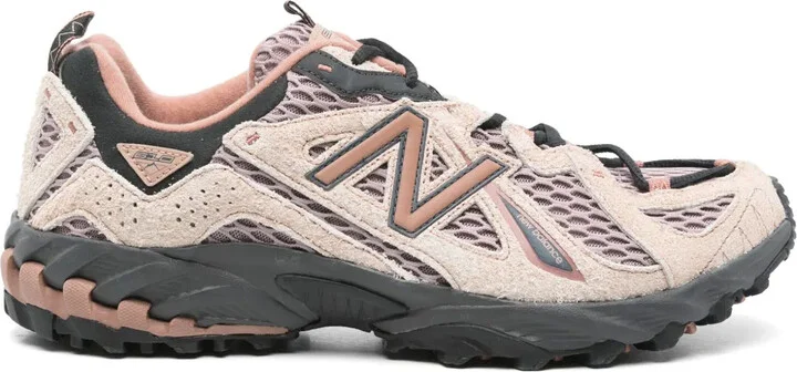 610 Sneakers