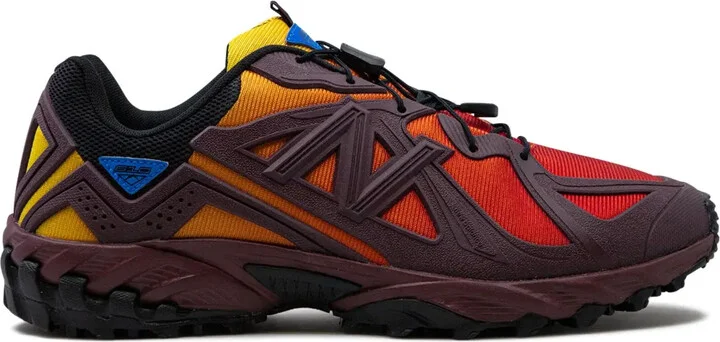 610Dv1 "Burgundy" sneakers