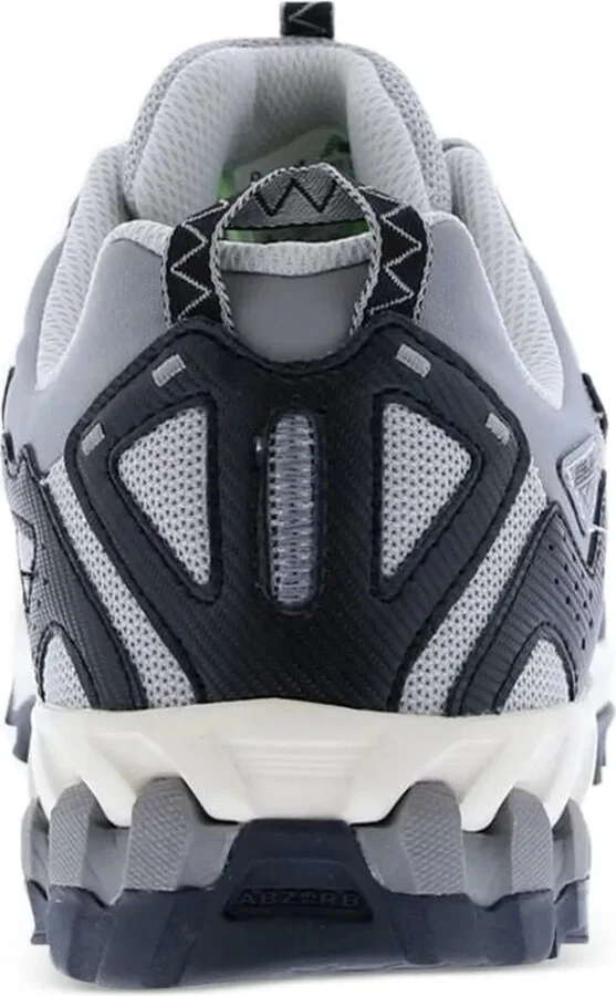 610T sneakers - Image 3