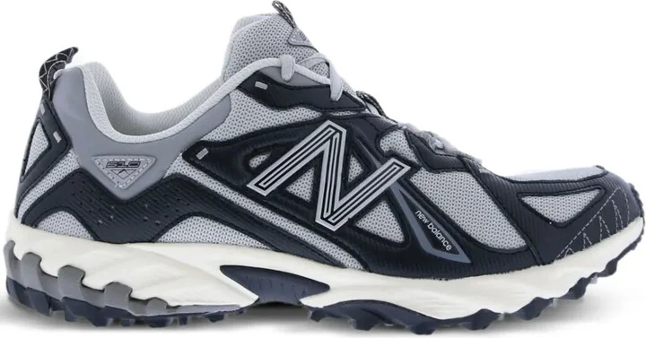 610T sneakers