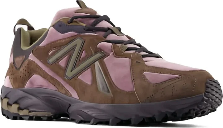 610V1 "Licorice/Dark Camo" sneakers - Image 2