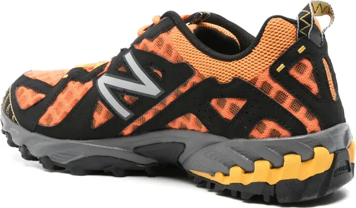 610v1 Panelled Sneakers - Image 3