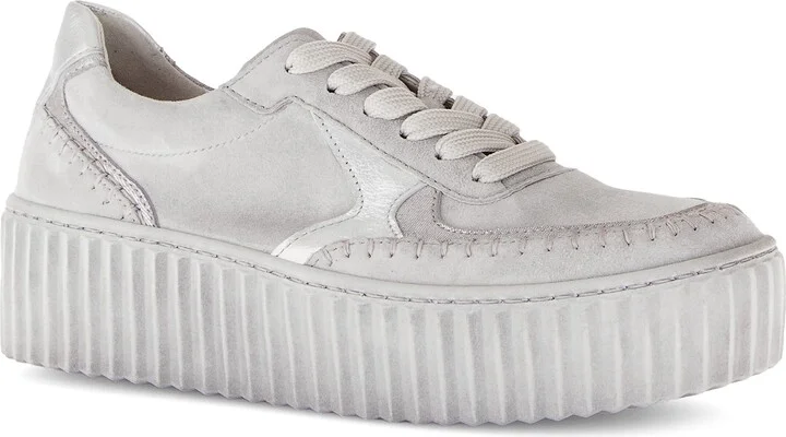 63.204 Platform Sneaker