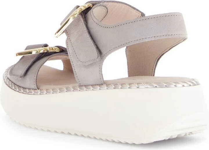 64.590 Platform Wedge Sandal - Image 8