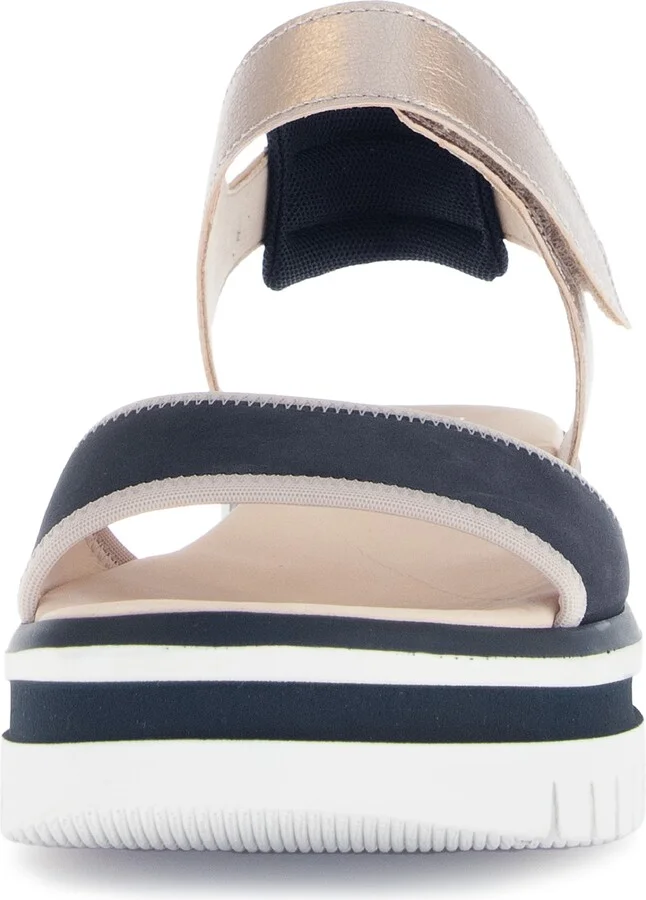64.629 Platform Wedge Sandal - Image 10
