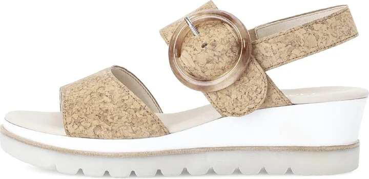 64.645 Platform Wedge Sandal - Image 9