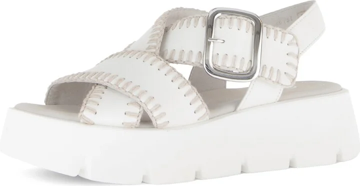 64.751 Platform Sandal