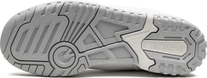 650 "Triple White" sneakers - Image 4