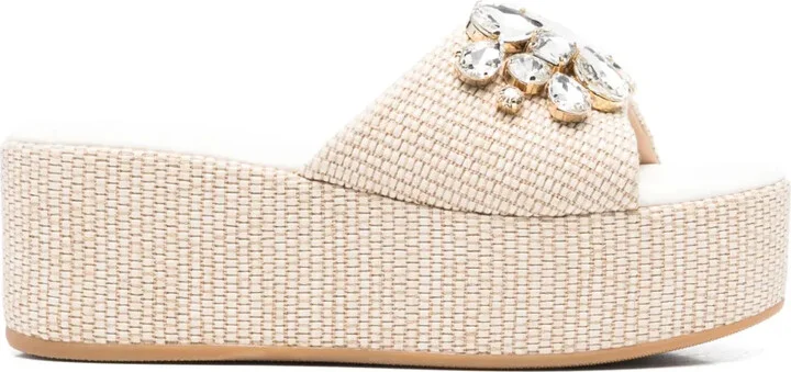 neutrals