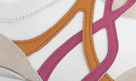 66.325 Sneaker - Image 7