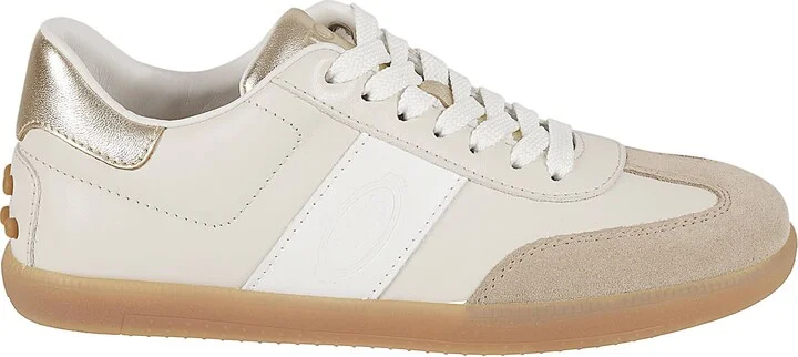 68c Sneakers