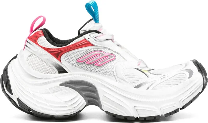 6XL mesh and rubber sneakers