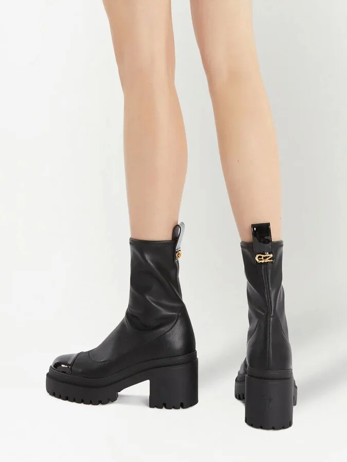 70mm Vicentha chunky boots - Image 4