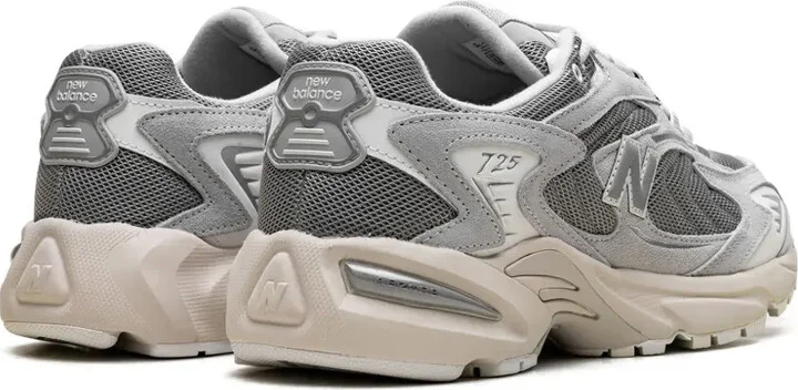 725 "Light Grey" sneakers - Image 3