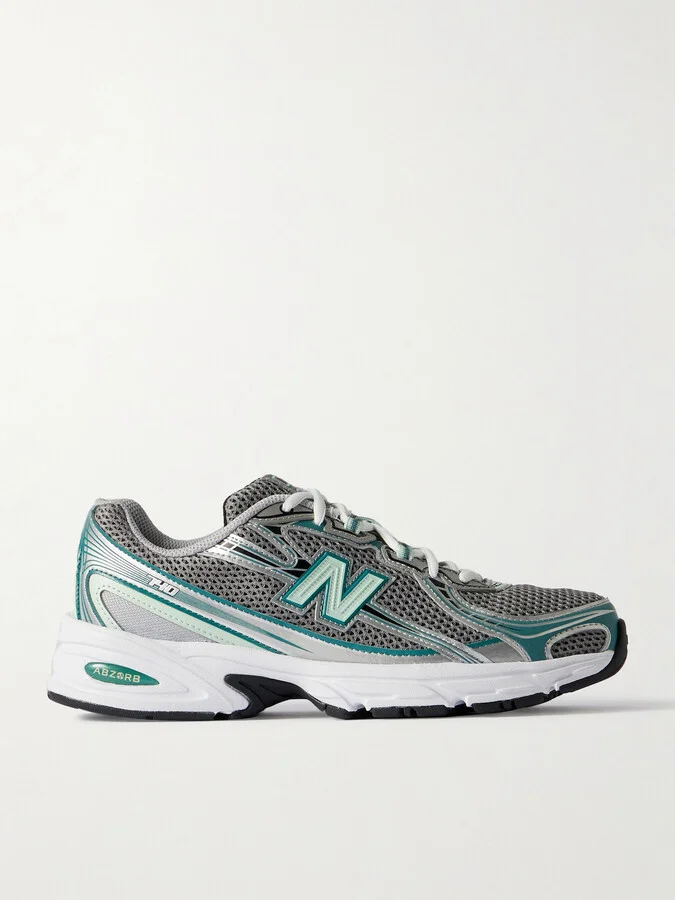 740 Mesh Sneakers