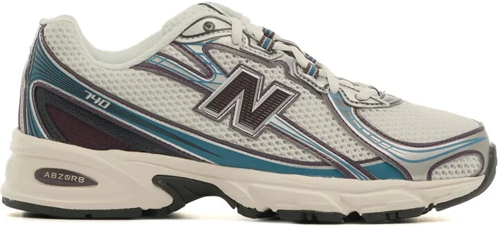 740 Sneakers