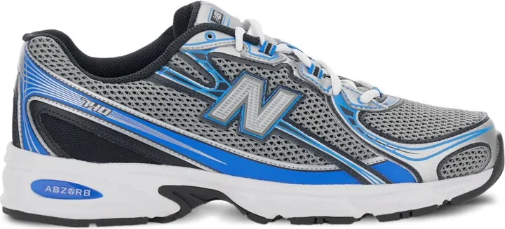 740 Sneakers