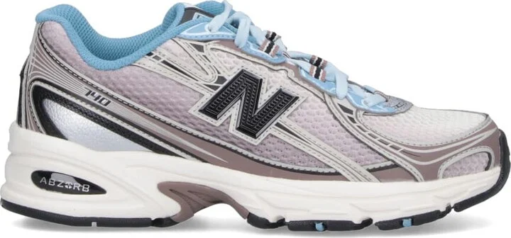 740 Sneakers