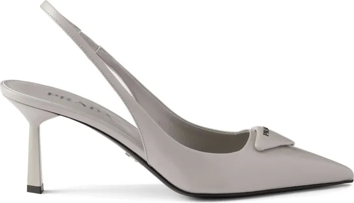 75mm Triangle-Logo Pumps