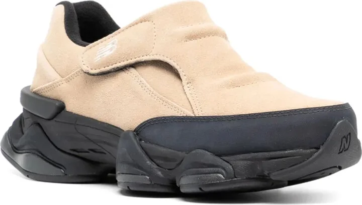8040 Sneakers - Image 2