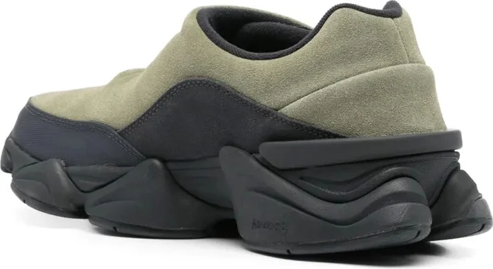 8040 Sneakers - Image 3