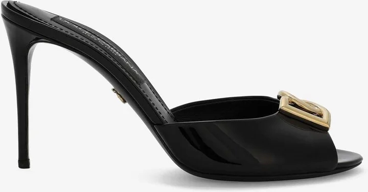85 Logo Plaque Patent Leather Sandals