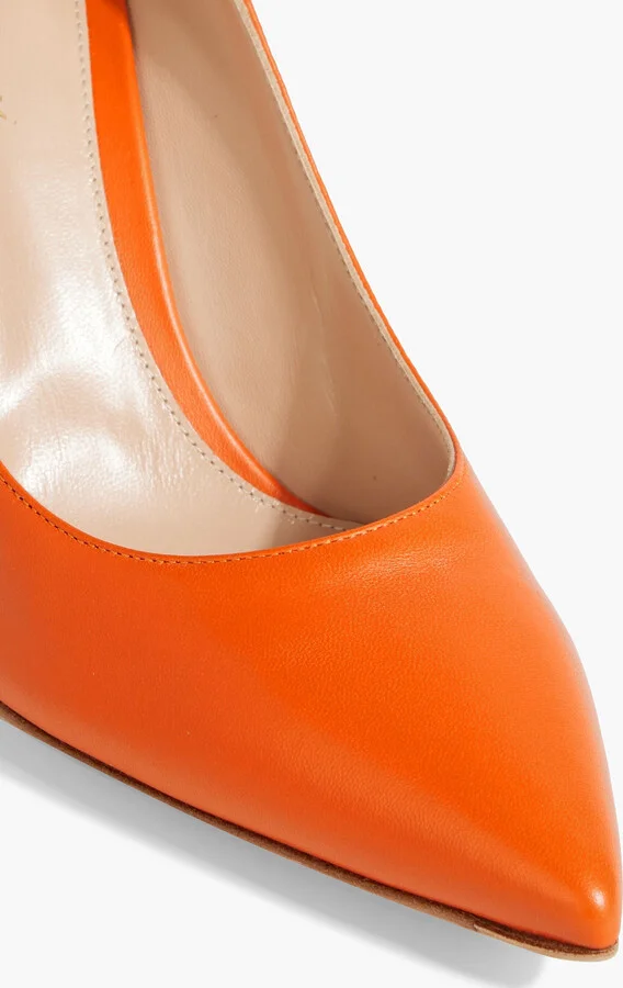 85 Velvet Pumps - Image 7