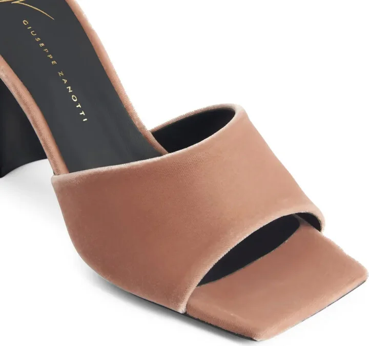 85mm Solhene velvet sandals - Image 4