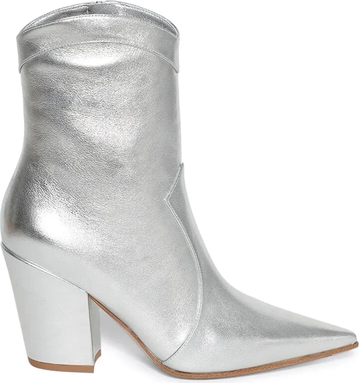 85mm West boots