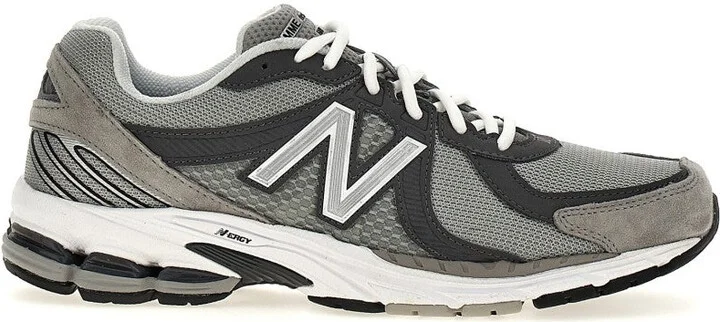 860' Sneakers