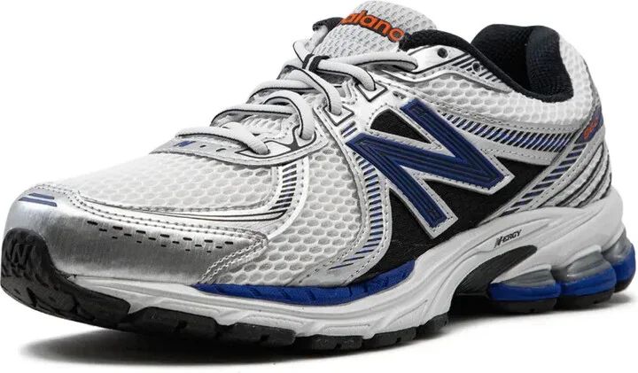 860 V2 sneakers - Image 4