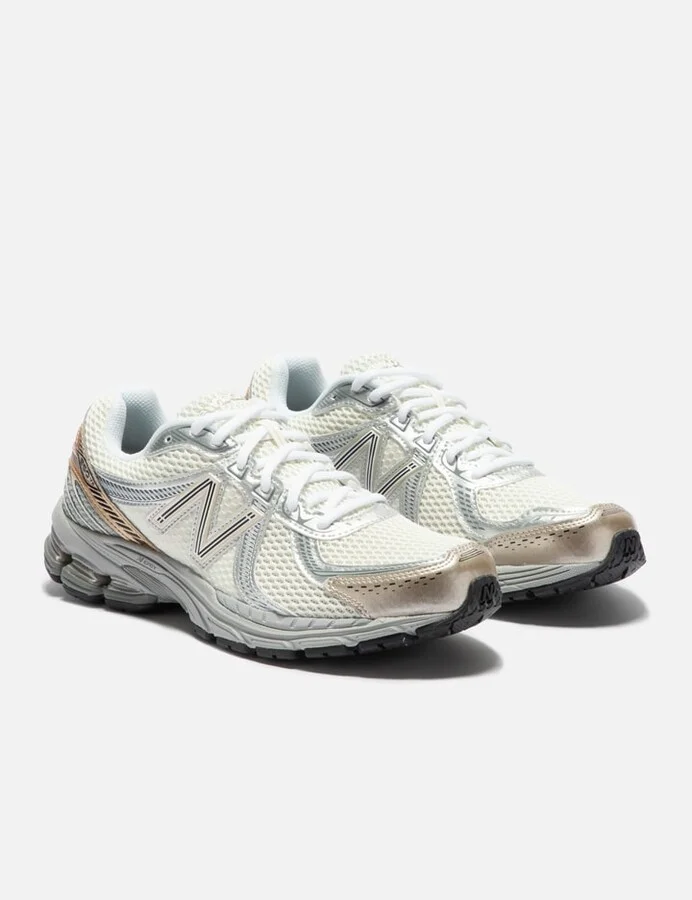 860v2 - Image 4