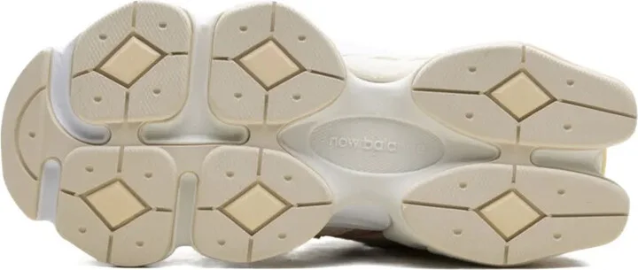 9060 "Champs Sport Exclusive - Image 5