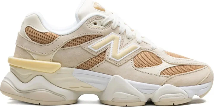 9060 "Champs Sport Exclusive