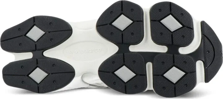9060 Chunky Trainers - Image 4