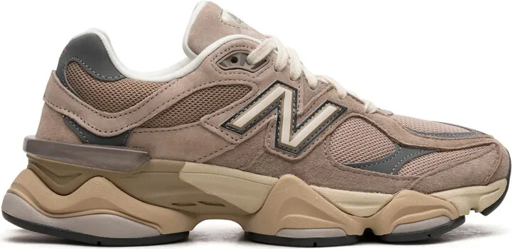9060 "Driftwood Castlerock" sneakers