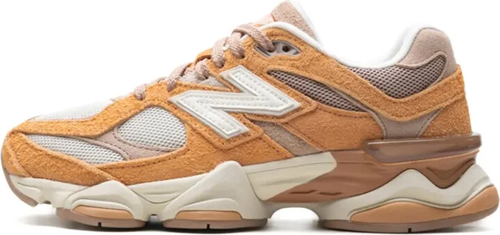 9060 "Flat Taupe/Copper" sneakers - Image 4