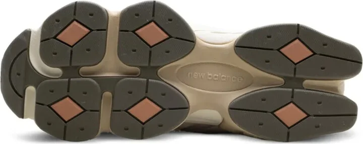9060 "Flat Taupe/Light Sparrow" sneakers - Image 4