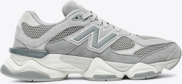 9060 Low-Top Running Sneakers