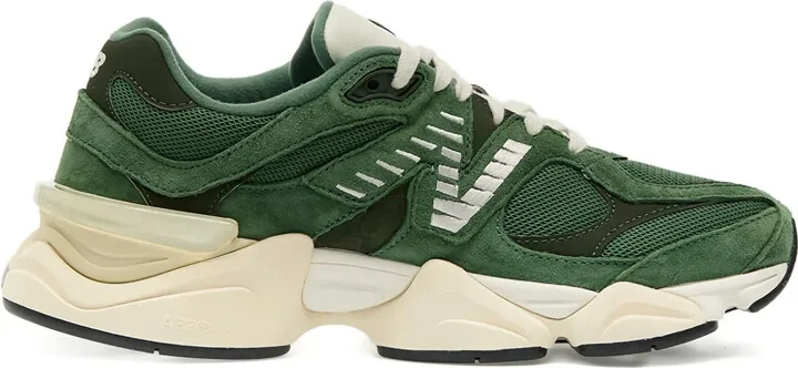 9060 Mesh Sneakers
