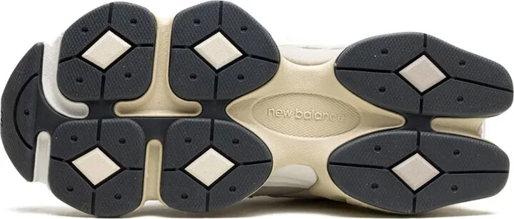 9060 "Moonrock Linen" sneakers - Image 4