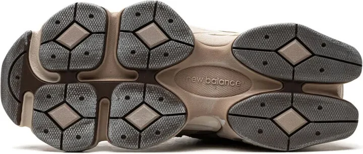 9060 "Mushroom Brown" sneakers - Image 5