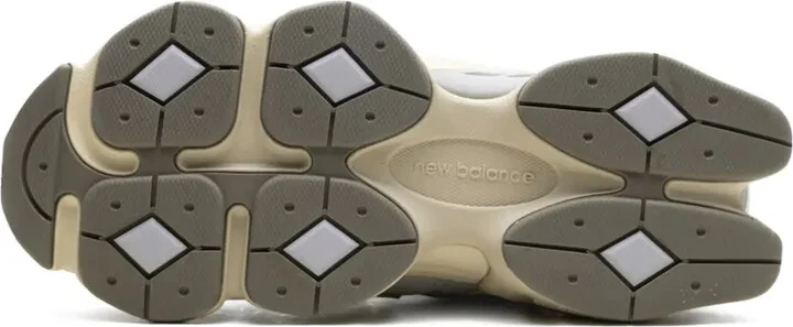 9060 "Pearl Grey/Linen" sneakers - Image 4