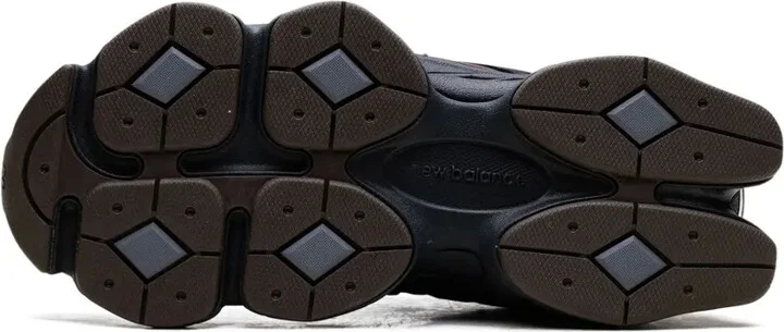 9060 "Phantom/Rich Oak" sneakers - Image 4