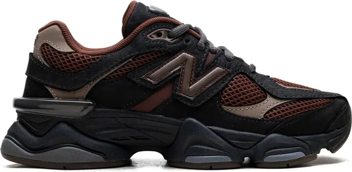 9060 "Phantom/Rich Oak" sneakers
