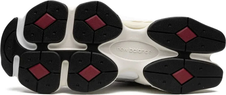 9060 "Rain Cloud/Castlerock/White" sneakers - Image 5