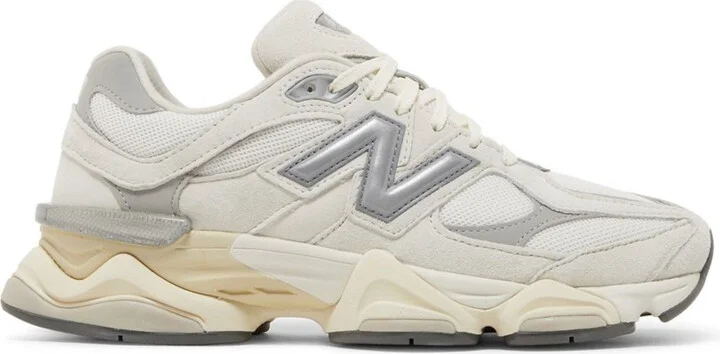9060 Sea Salt White