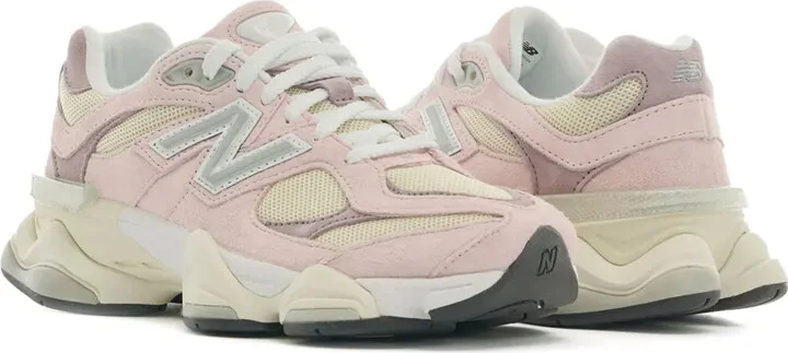 9060 Sneakers - Image 4